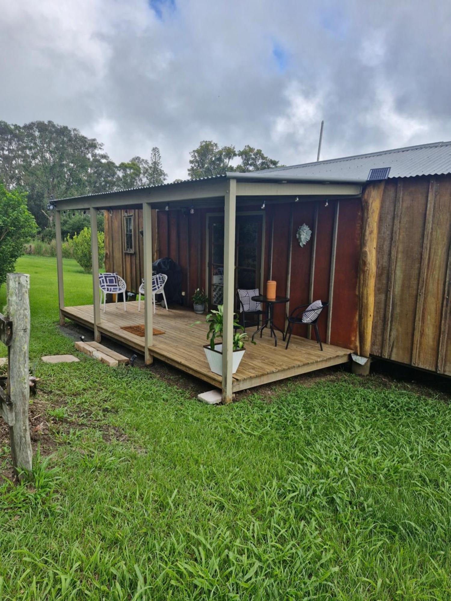 Country Cottage Sunshine Coast มอนต์วิลล์ ภายนอก รูปภาพ